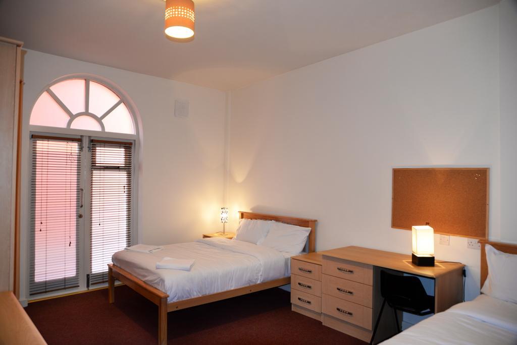 Blackmore Court Cork Camera foto